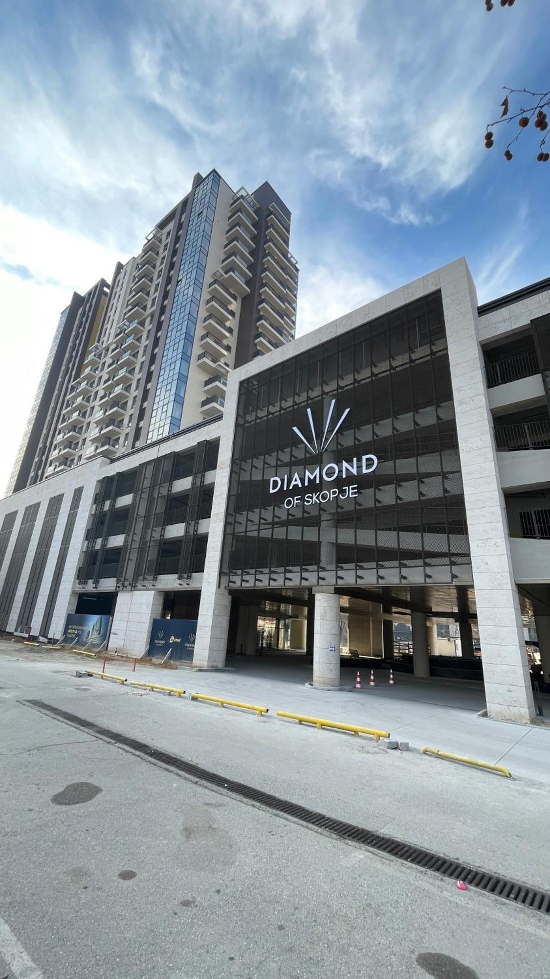 Diamond Of Skopje Luxury Apartment 18Th Floor Eksteriør billede